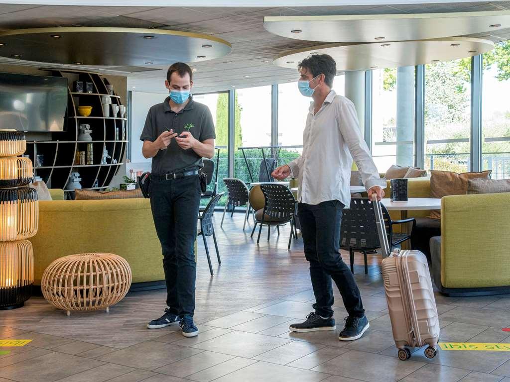 Ibis Styles Pertuis Portes Du Luberon المظهر الخارجي الصورة